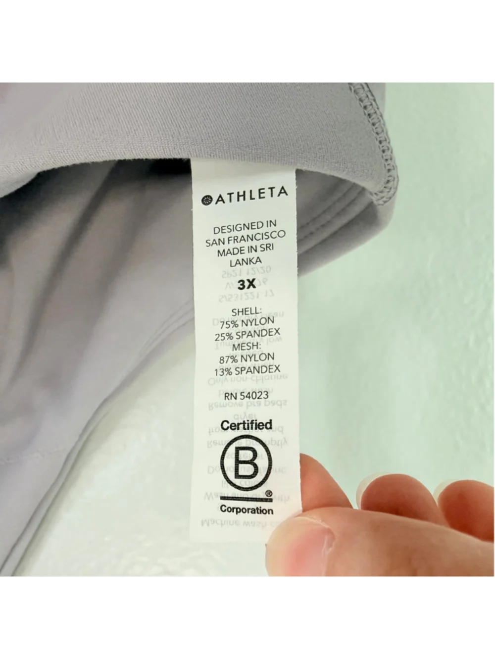Athleta Conscious Crop Sports Bra Women's Size 3X Grey Athleisure Activewear Gym
